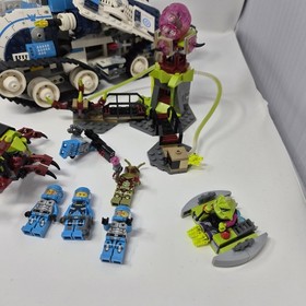 2013 LEGO Space Galaxy Squad Galactic Titan 70709 Missing 1 Figure - 99.5% Comp