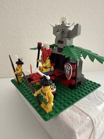 LEGO Pirates: Islanders Set 6256 & 6262. Both complete w/ manual and box