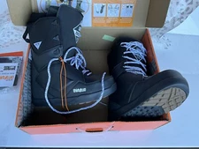 ThirtyTwo Lashed Snowboard Boots New In Box With Heel Hold Kit!  Men’s se 10 Blk