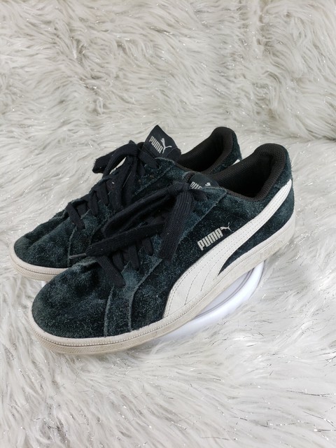 puma suede black size 8
