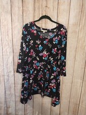 Top Woman Within 1X (D1116) floral
