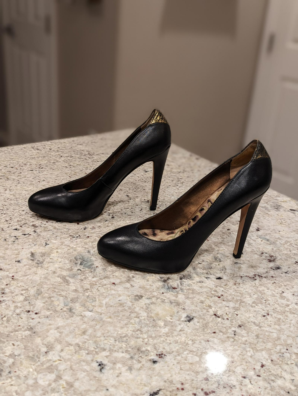 Sam Edelman Black Leather Pumps