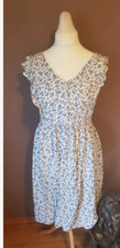 BNWT  Lovely Tu Fit & Flare Summer Dress Blue/White Ditsy Flowers Size 10