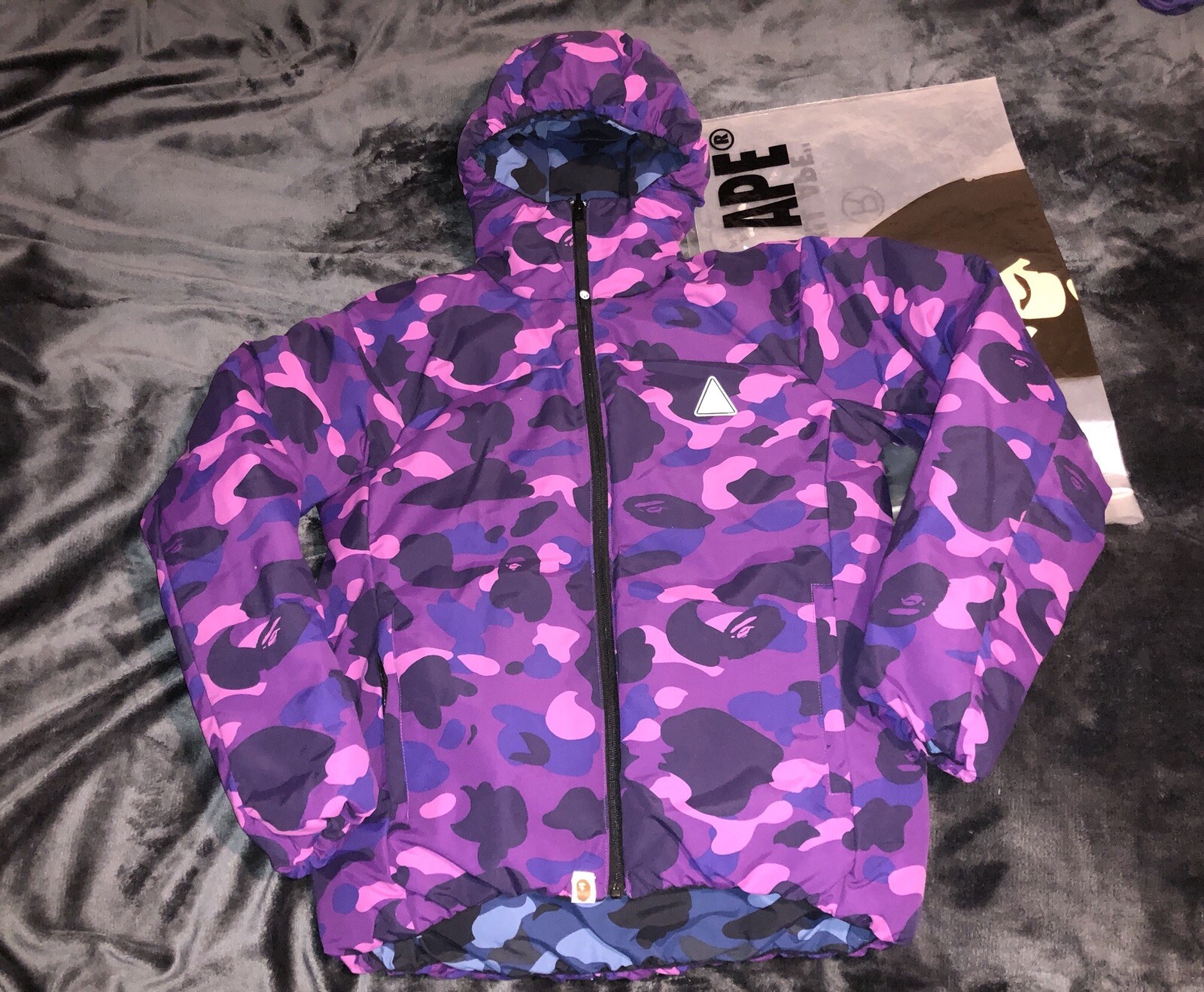 bedelaar Bemiddelaar Monumentaal Bape Purple/Blue Camo Down Jacket, Reversible - Medium - New | eBay bedelaar Bemiddelaar Monumentaal Bape Purple/Blue Camo Down Jacket, Reversible - Medium - New | eBay