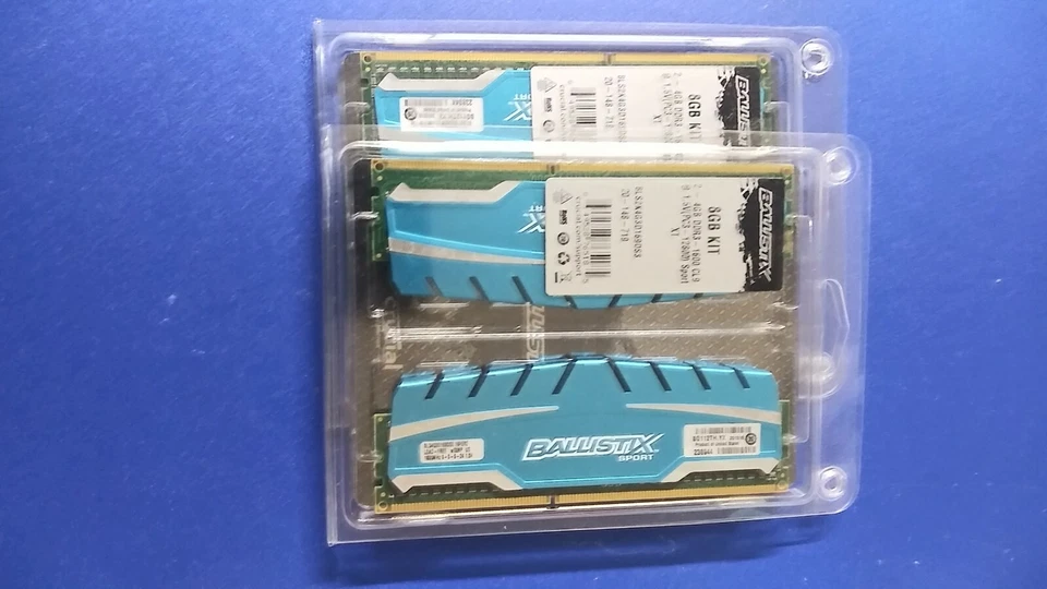 Ballistix PC3-12800 DDR3-1600 BLS2K4G3D169DS3 Memory RAM (2 x 4GB) - Image 2 of 2
