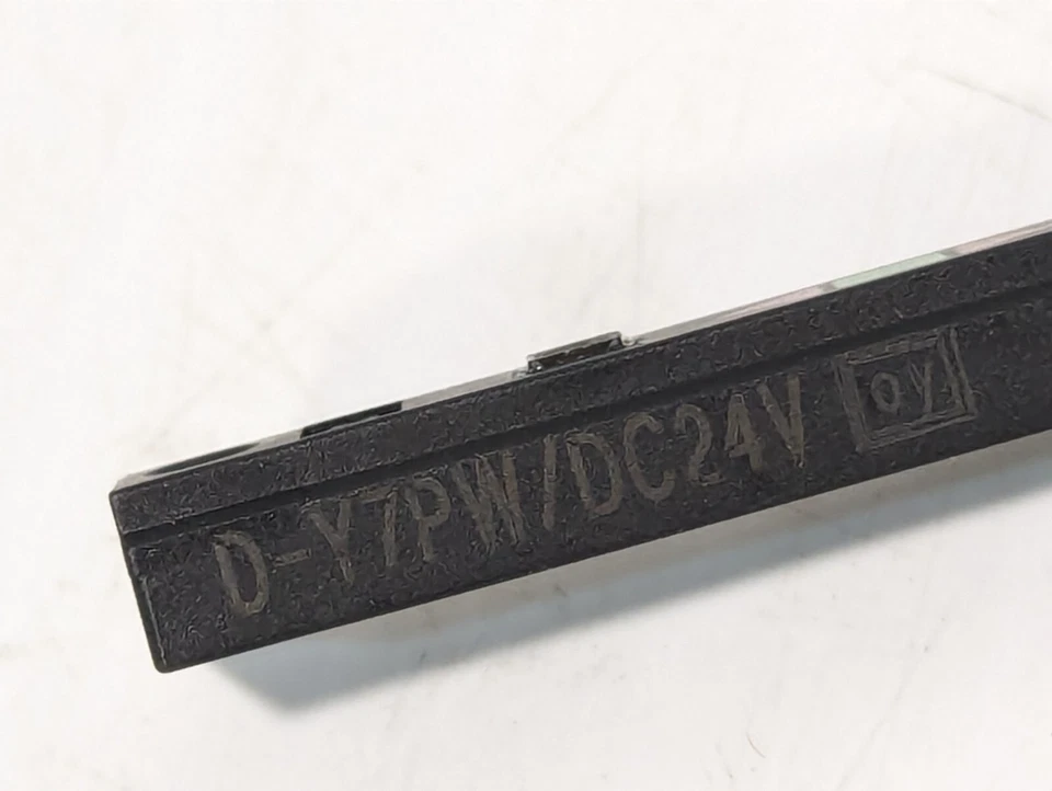 SMC D-Y7PWSAPC Solid-State Auto Switch, 24vdc, 5930-12-000-3997 - Image 2 of 4