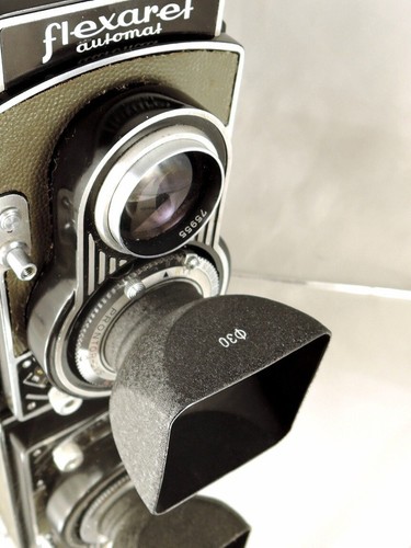 Flexaret Meopta Shade Hood Ø 30 Lens Hood for Flexaret II - V Little Used - Picture 2 of 22