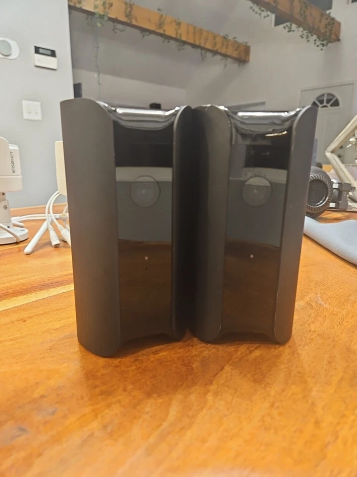 Canary CAN100USBK Black Wireless 1080pHD Indoor All-in-One Smart Security Camera - Image 3 of 4