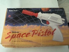 VINTAGE RADIO SHACK 60-1072 SPACE PISTOL