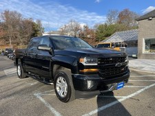 2018 Chevrolet Silverado 1500 LT 4WD one owner clean carfax