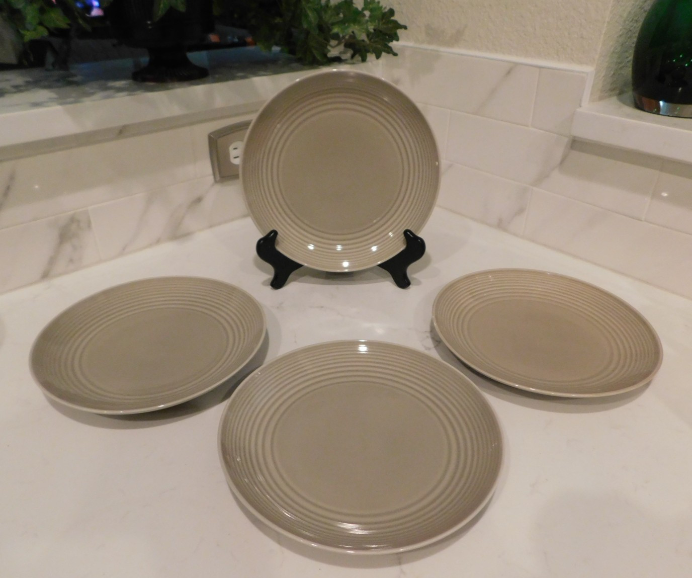 Royal Doulton Gordon Ramsey Maze Salad Plates - Set of four Taupe