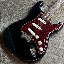 Fender Japan Made in Japan Hybrid II Stratocaster o14704