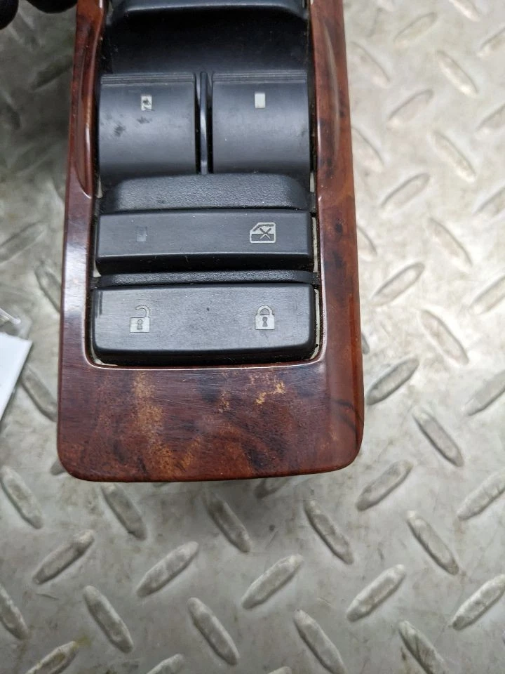 Главный переключатель передней двери водителя подходит для пикапа 07-14 SIERRA 2500 1093410 - Изображение 4 из 4