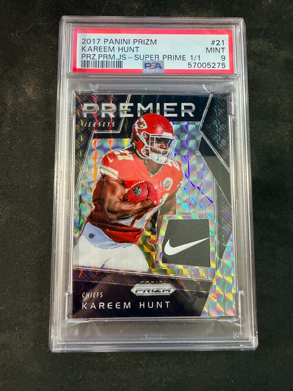 Kareem Hunt Panini Prizm Premier Jersey #21 Super Prime