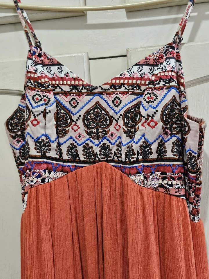 Maxi bordado de colección para mujer grande Xhilaration, cintura imperio, óxido, falda, sin cordones Foto 2 de 4