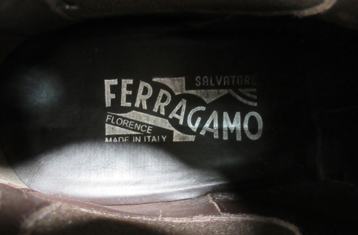 Salvatore Ferragamo Men display picture 1