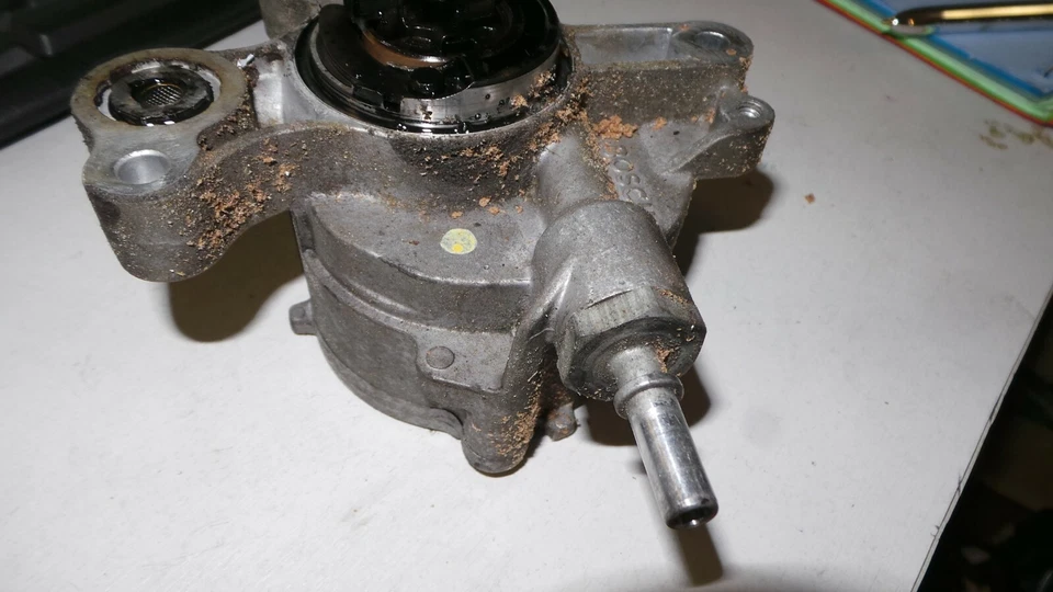 Ford focus 2.0 tdci diesel brake vacuum pump BOSCH 2005 - 2010 - Image 2 of 4