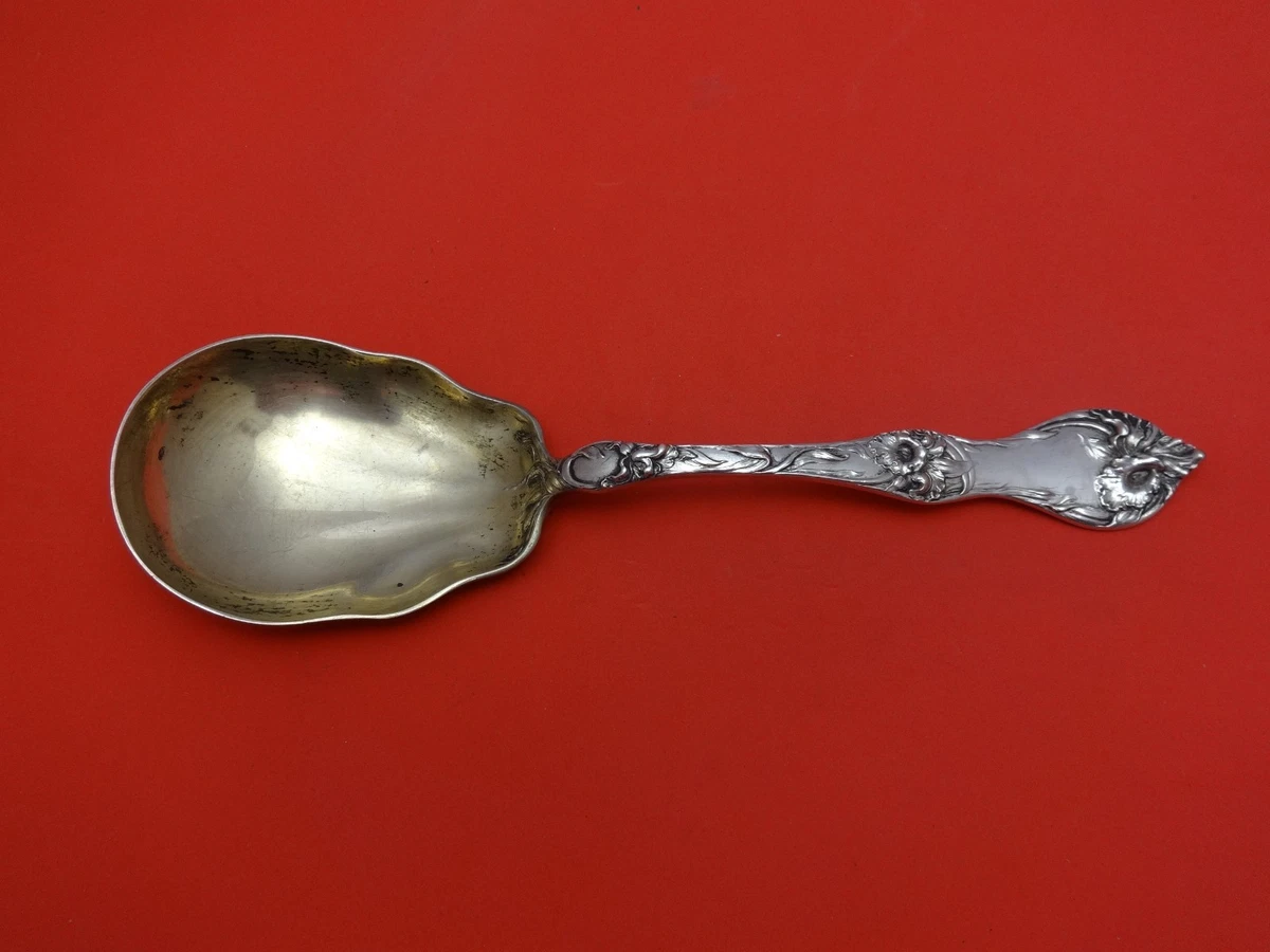 Reed & Barton Les Cinq Fleur Antique US Sterling Silver Serving