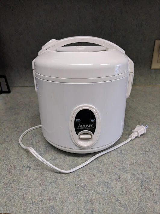 Aroma Rice Cooker & Food Steamer (ARC-614BP)