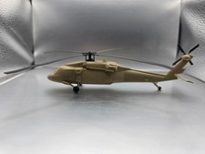 HO Scale 1:87 Sikorsky UH-60 Blackhawk Helicopter Trainload - US Army - Desert