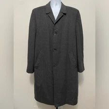 True Vintage Men's Gray Wool Overcoat 50s 60s Old Money Heritage Quiet Luxury