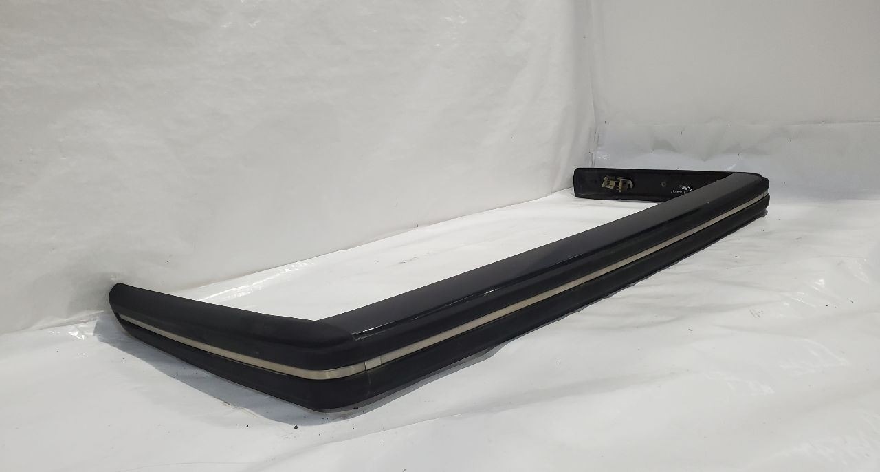1991 Bentley Turbo R OEM Rear Bumper Assembly Has A Few Scratches