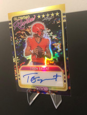 2024 Tyson Bagent 1/10 Gold RARE Auto Glowing Review Leaf SSP - Chicago Bears