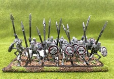 Warhammer Fantasy: Vampire Counts - Guerrieri dello scheletro (16 modelli, plastica) GW