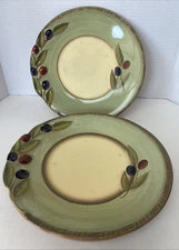Clay Art Oliva Italiana Dinner Plates Hand Painted Discintinued