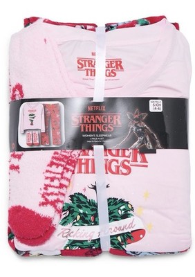 Netflix Stranger Things Women's Top, Pants and Socks Gift Set, 3PC Size 2X