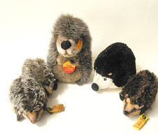 Original STEIFF: Igel-Familie Joggi 1677/14, Baby Cosy 5397/15, Kinder 1670/10
