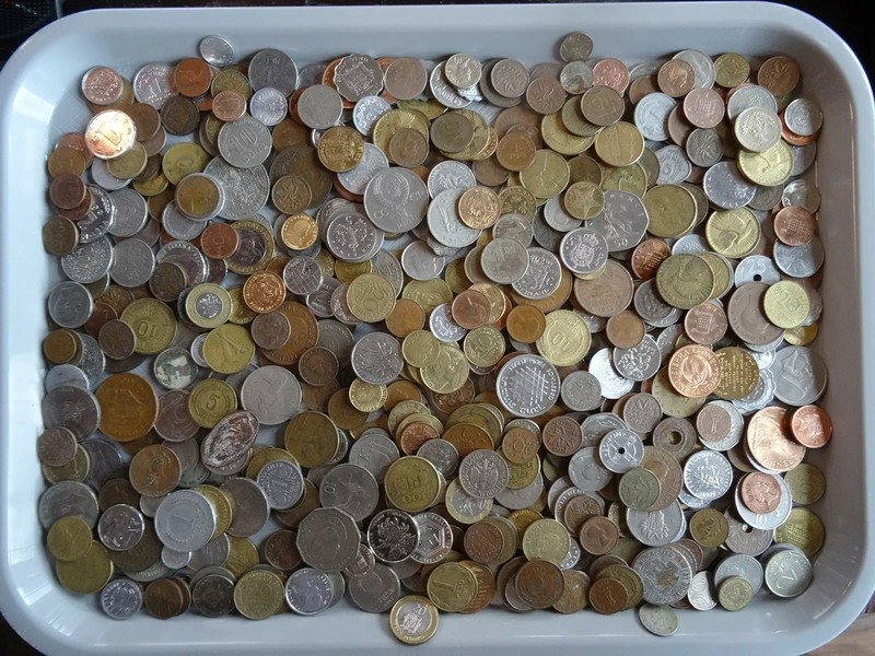 Old Mixed World Coin Collection Bulk Estate Exchange 5 POUNDS Treasure Lot *3488