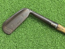 Spalding Gold Medal Hand Forged Putter Hickory Shaft Right Handed 34.5" Antique