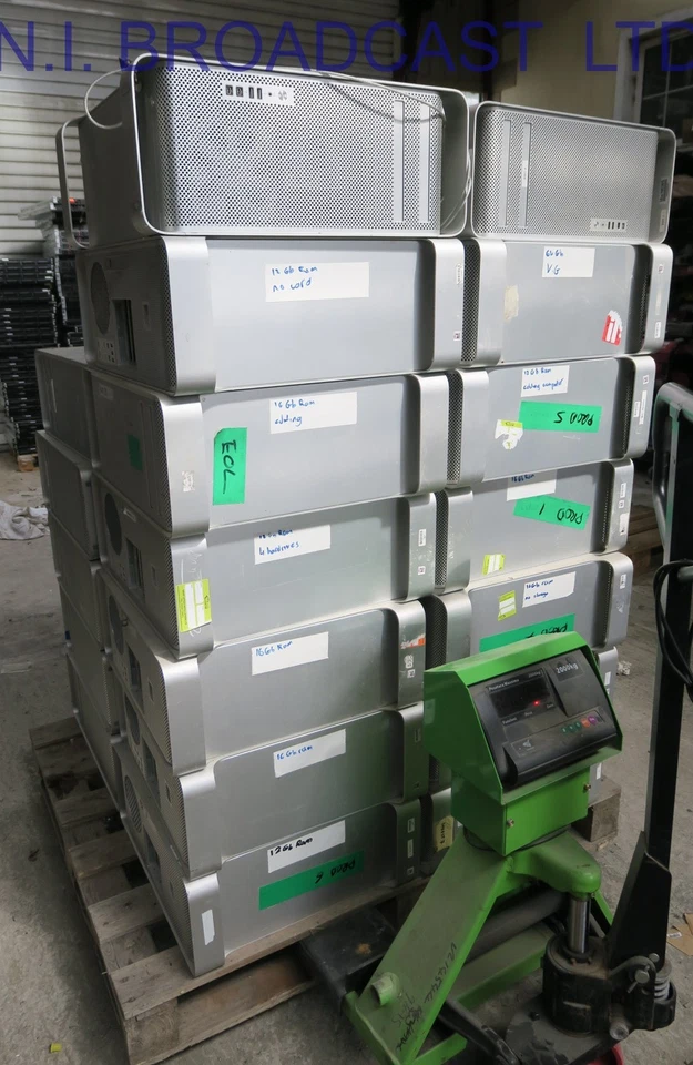 Pallet of 24x Apple A1289 desktop computers (475kg)12gb ram, 16gbx 64gb, 96gb - Image 2 of 4