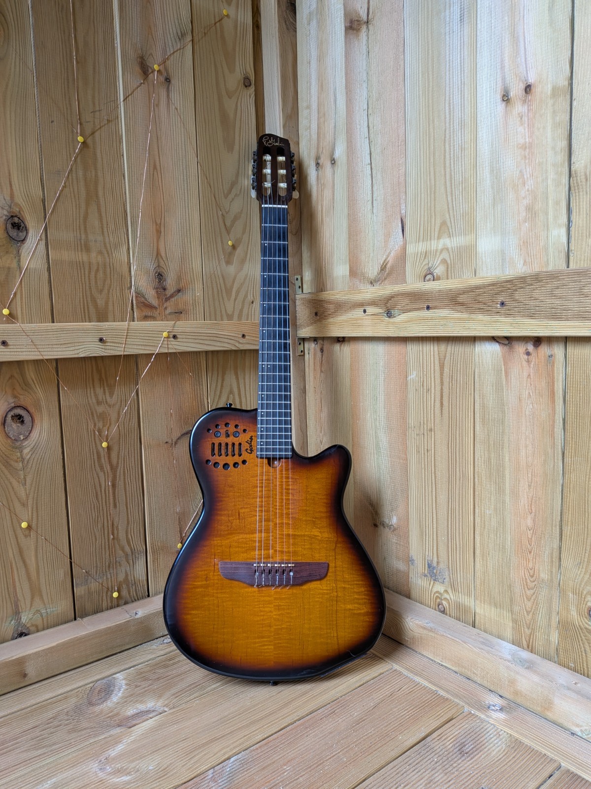 Godin Multiac ACS-SA Nylon 2008/2009 - Natural