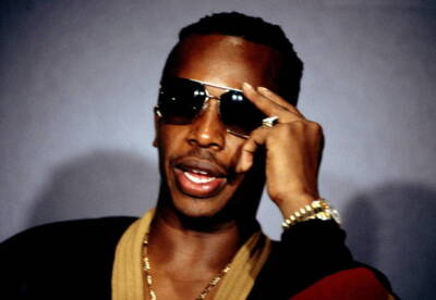 American rapper MC Hammer appears at a press conference 1990 OLD PHOTO 1