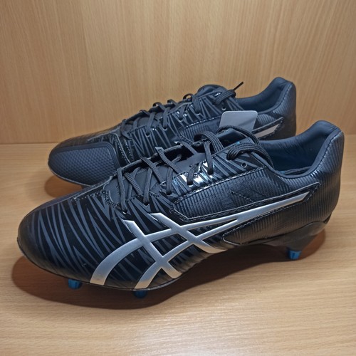 asics gel soccer boots
