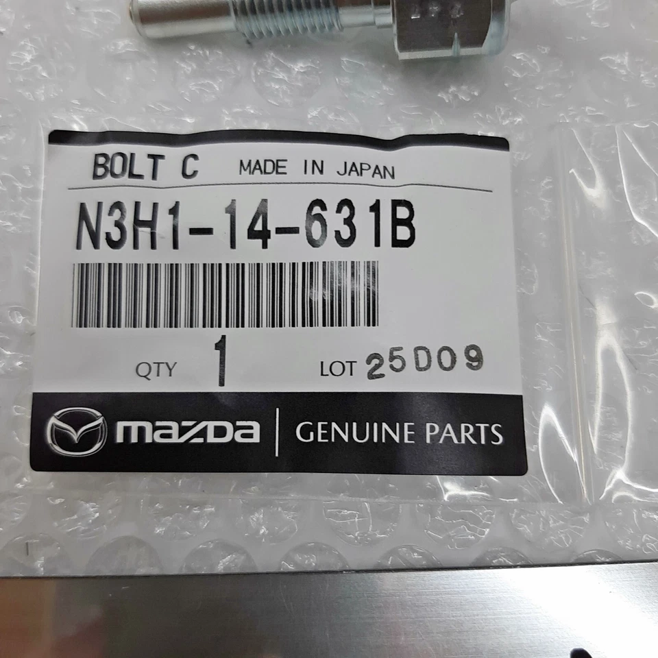 Bomba dosificadora Mazda RX-8 OEM inyector de aceite Squirter N3H1-14-631Bx4 OEM perno Foto 3 de 4