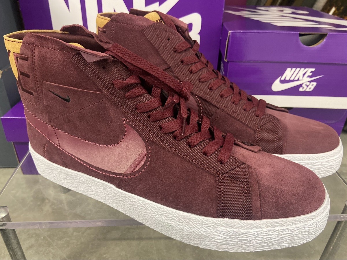 nike blazer burgundy mens