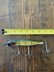 Vintage Creek Chub Perch Colored Pikie Lure