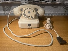 Altes funktionierendes &Ouml;PT-W&auml;hlscheiben-Telefon  aus &Ouml;sterreich