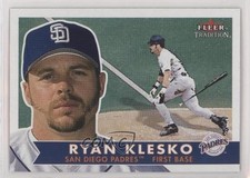 2001 Fleer Tradition Ryan Klesko #226 8d2