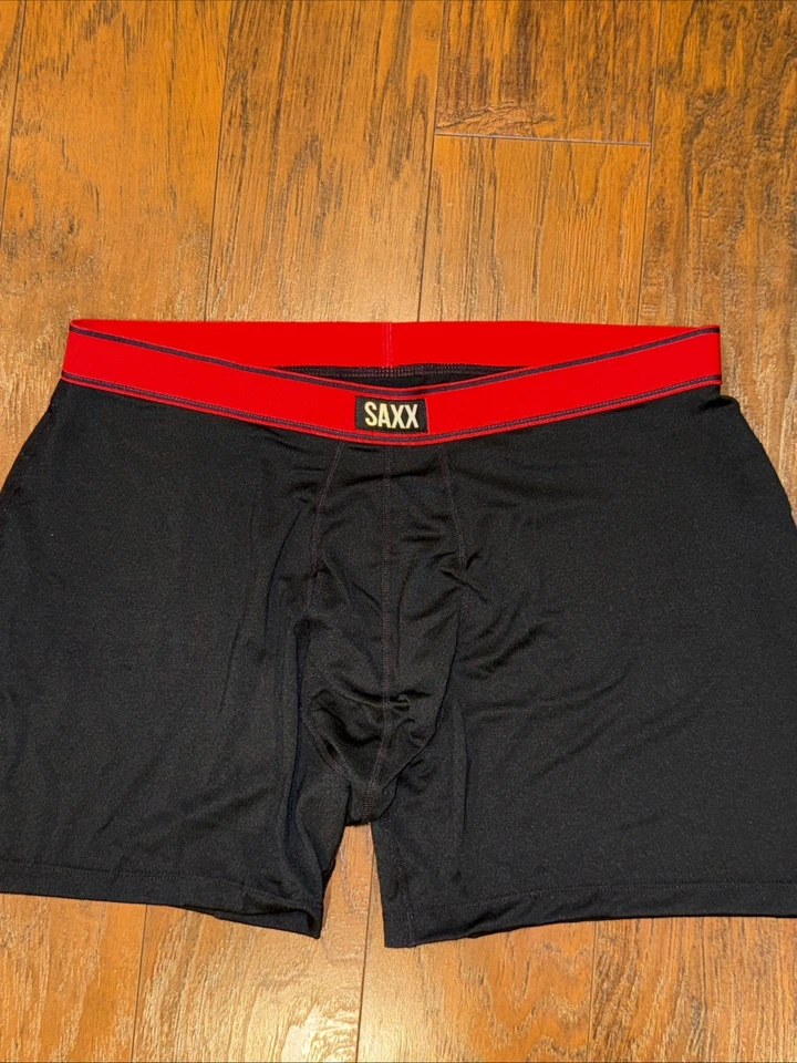 SAXX Daytripper Boxer Brief Ballpark Bolsa Negro Talla XL Foto 2 de 3
