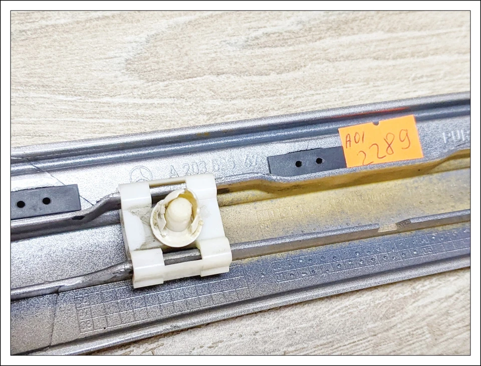 ✅ 01-07 MERCEDES W203 C230 C240 C280 C32 C320 C350 C55 左侧成型原始设备制造商 — 第 3/4 张图片