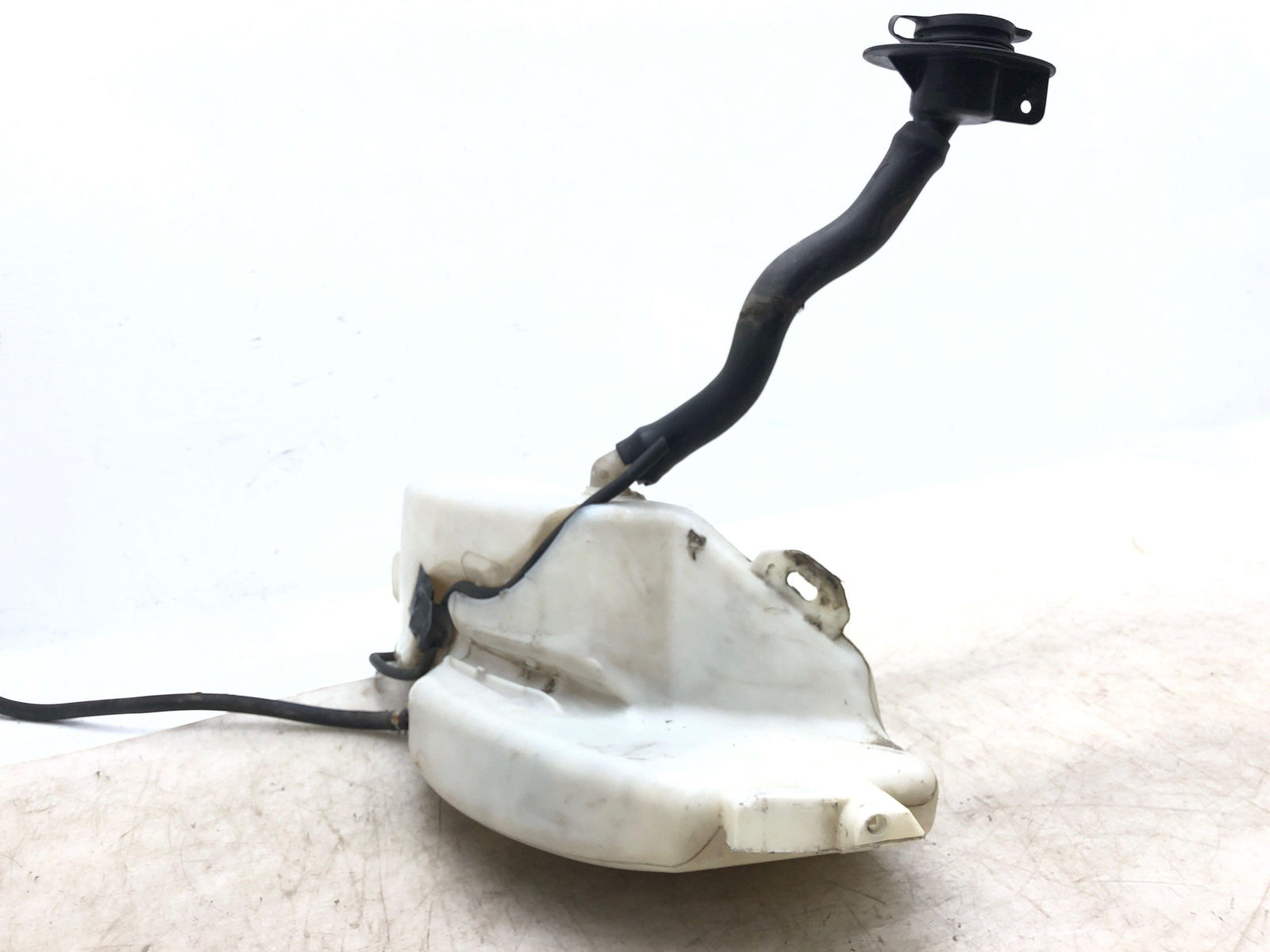 2006-2012 BENTLEY CONTINENTAL WINDSHIELD WASHER FLUID RESERVOIR TANK 3W0955453B