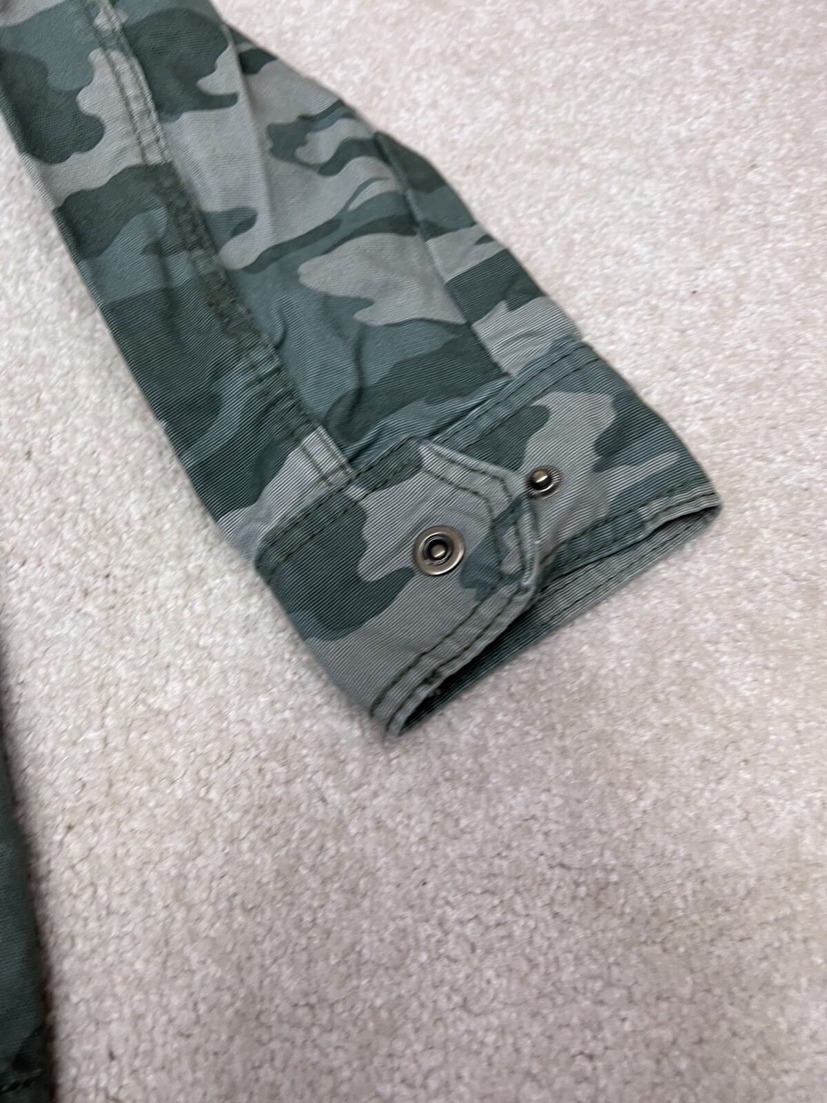 Universal Threads Jacket Womens Medium Green Camo… - image 4