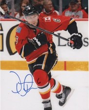 Calgary Flames Dennis Wideman Signed Autographed 8x10 Photo COA C