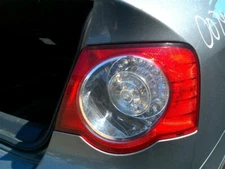 Passenger Tail Light Sedan Quarter Panel Mounted Fits 06-08 PASSAT 277301