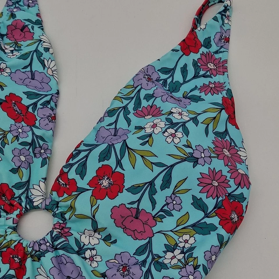 Купальник женский Nanette Lepore 6 с цветочным принтом погружающийся цельный светло-синий 6 - Изображение 3 из 4