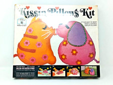 Kissin Pillows Kit 1972 oriignal sealed 951 ages 7 to Adult sew up diy make